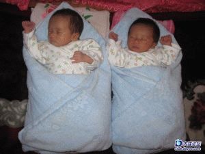 �人�ô����ɩĸӤ������Ӥʦ����